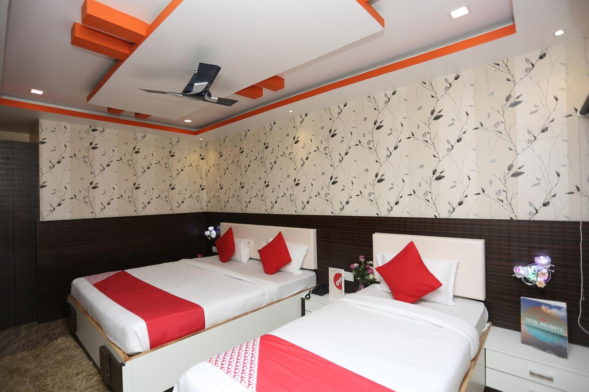 Collection O Hotel New Jasmine Urali Экстерьер фото